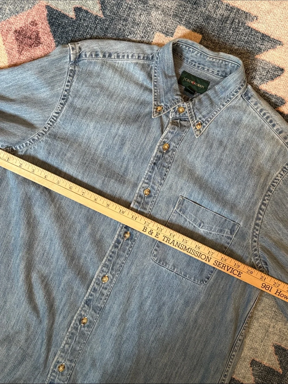 J. Crew Always Shirt Size Medium Blue Denim Oarsman Button Down Midweight